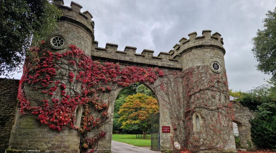 Stourhead House gate house