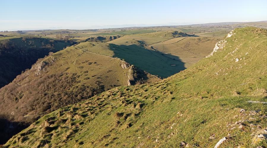 Crown of Dovedale2