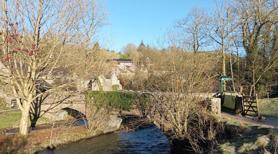 Crown of Dovedale2