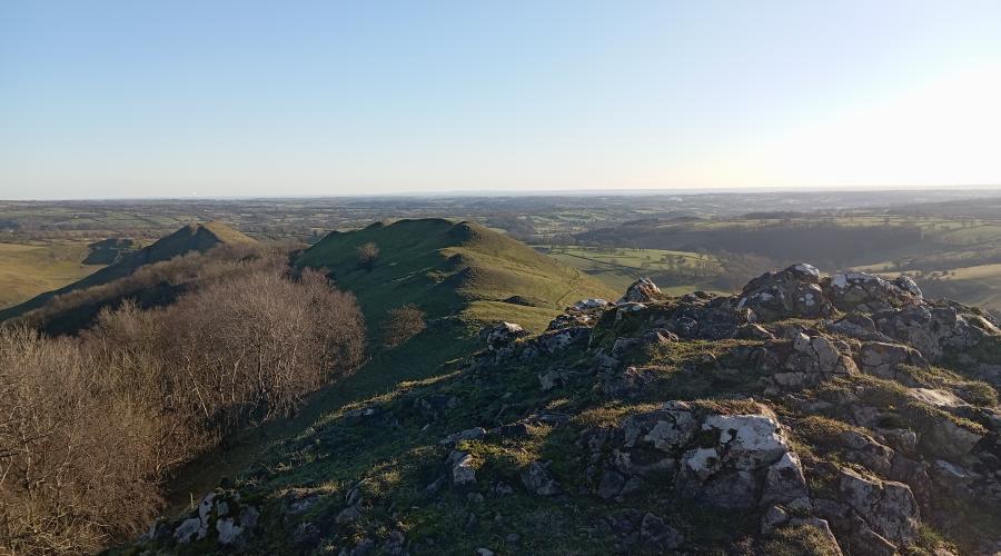 Crown of Dovedale2