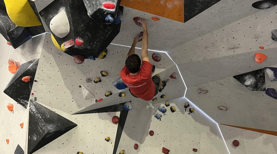 Milton Keynes Climbing Bouldering