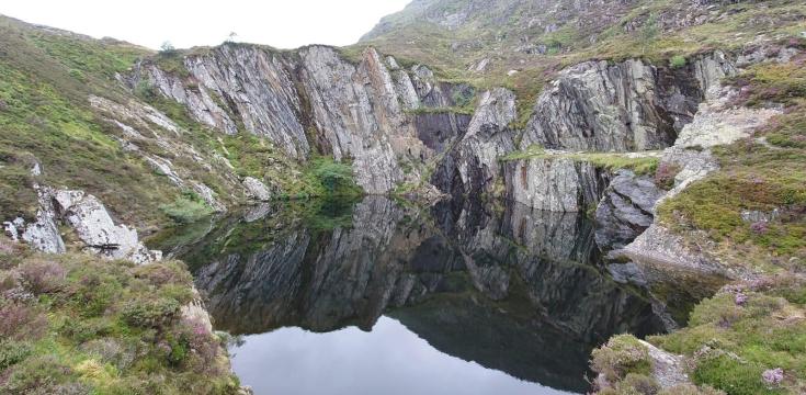 rock pool on moel siabod